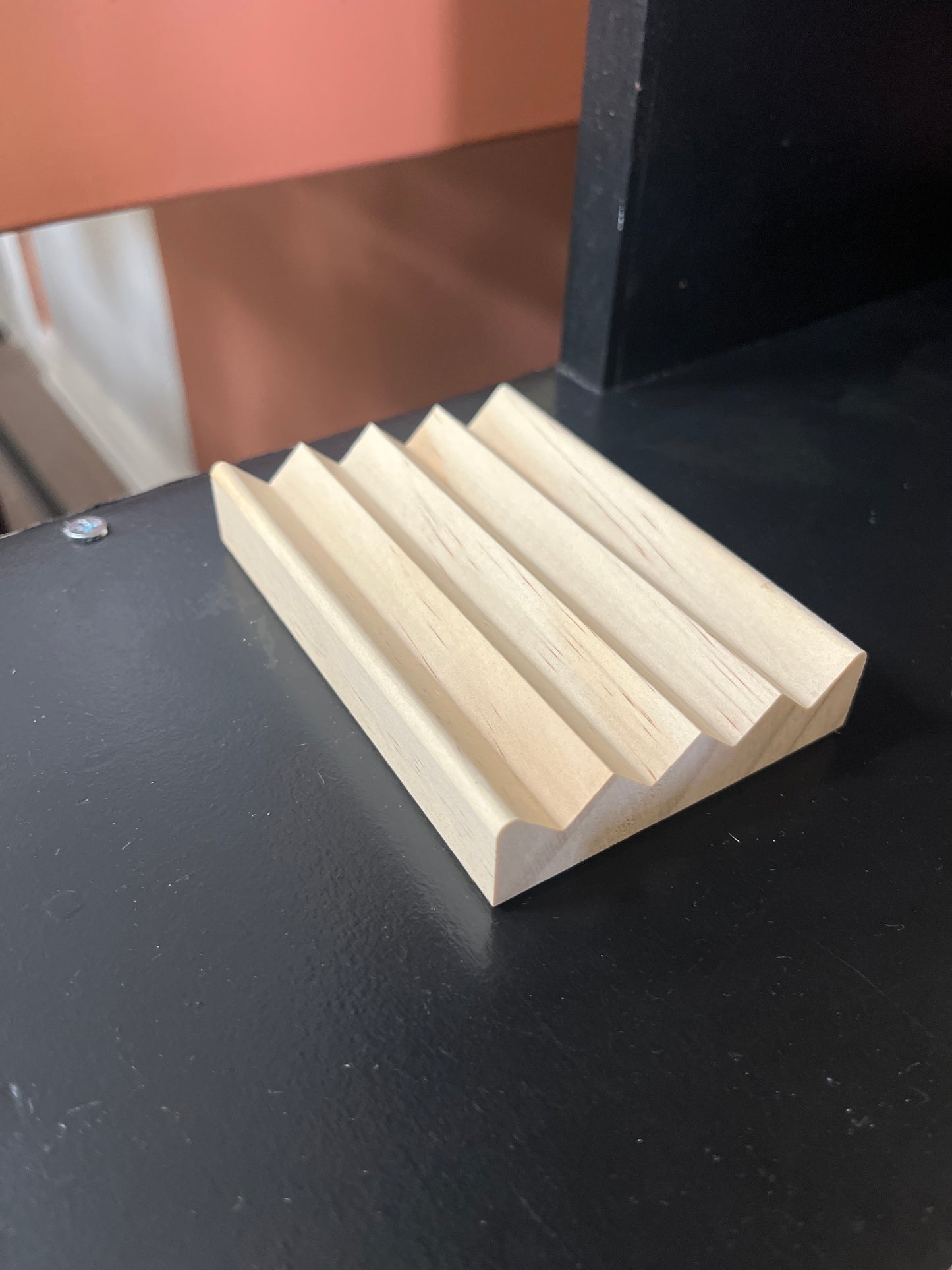 Wooden soap dish holder, eco-friendly soap dish holder, sustainable soap dish holder,