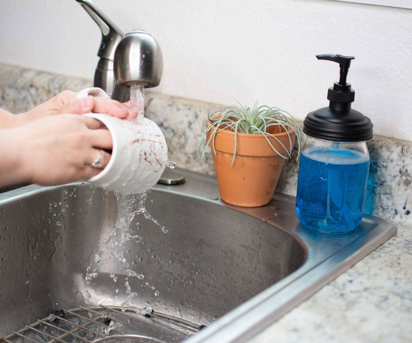 Mason Jar Pump Lid